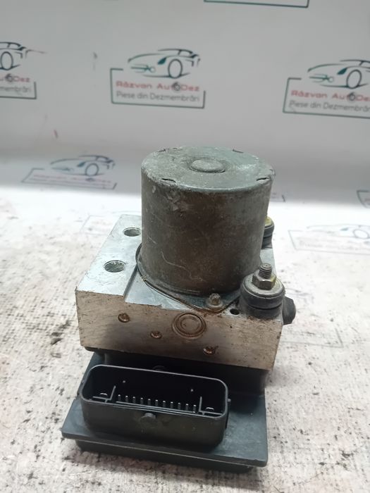 pompa abs audi a4 b7 2009