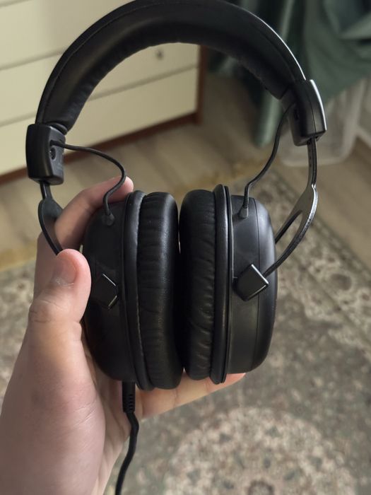 HyperX Cloud II наушники