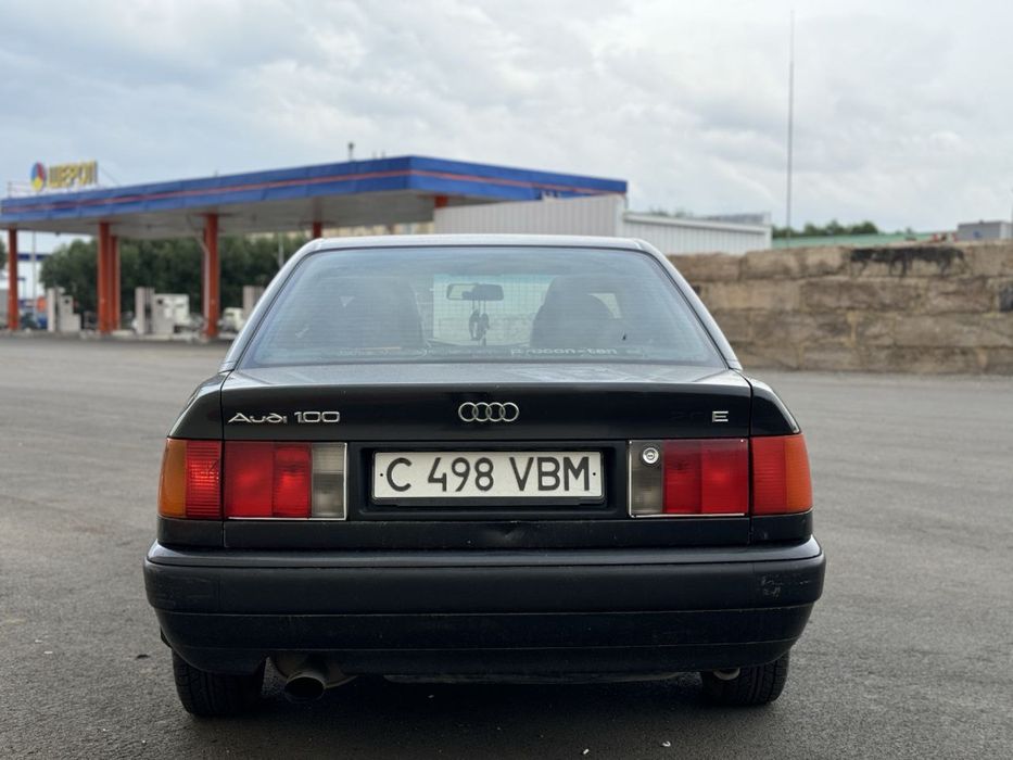 Продам Audi 100 C4