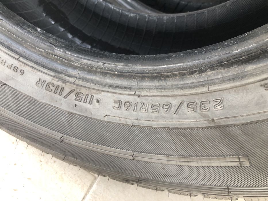 Зимни бусови гуми Falken 235/65/16 C