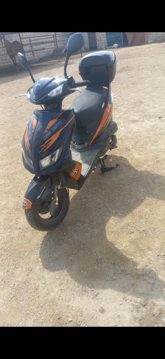 Мопед М8 срочно сатылады