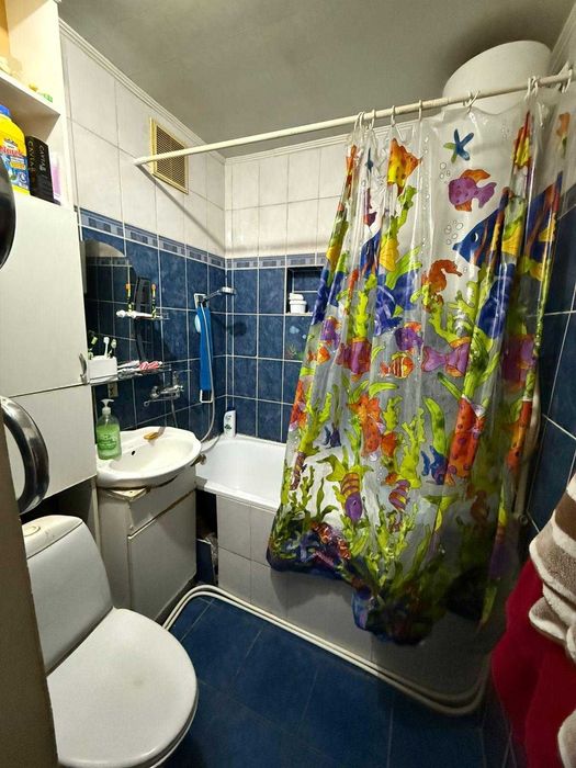 Срочно 2х комнатная квартира в центре