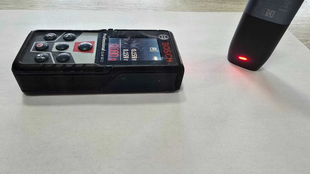 Лазерна ролетка Bosch GLM 50C