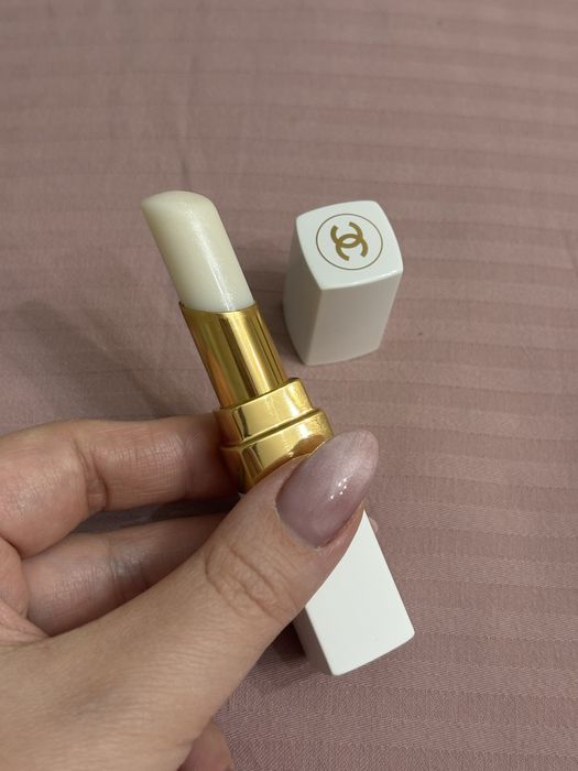 CHANEL Rouge Coco baume бальзам для губ