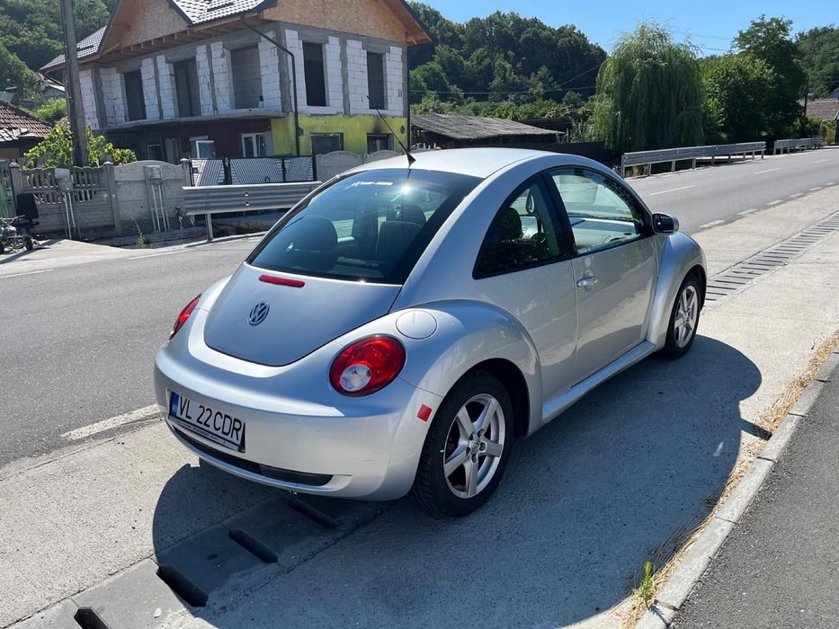 Volkswagen New Beetle