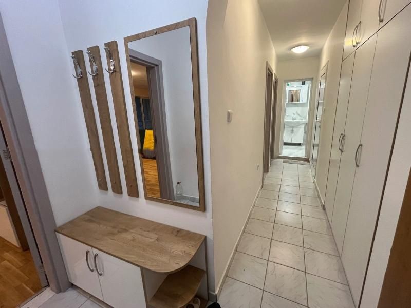 Тристаен апартамент под наем в ж.к. Хладилника, 2203862