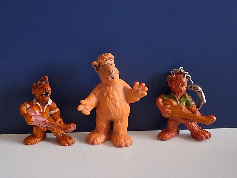 ЛОТ Стари Фигурки Алф Мики Маус от Соца