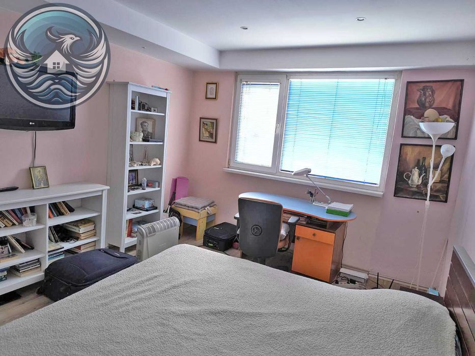 Продава се Тристаен апартамент в Разград, Лудогорие - 93 кв.м за 916 €/кв.м - Снимка #2