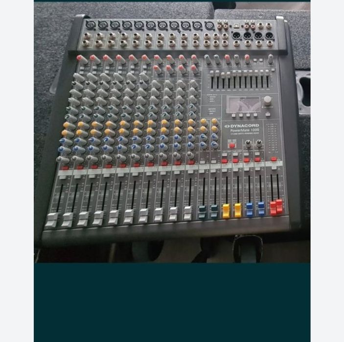 Vând sistem dynacord. W.