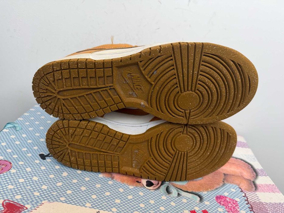 Nike Dunk Low Next Nature Phantom Gold''оригинални маратонки 38 номер