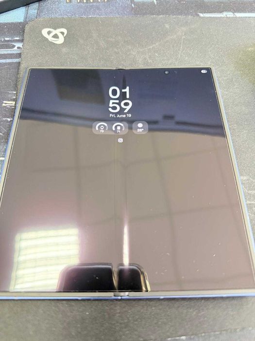 Samsung Galaxy Z Fold 7 512GB plus Watch4