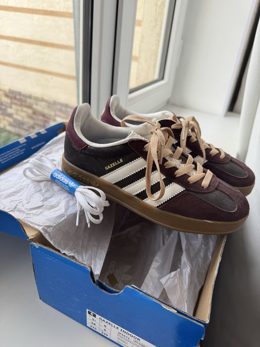 Adidas Gazelle р.38, почти новые, коробка есть — 300 000