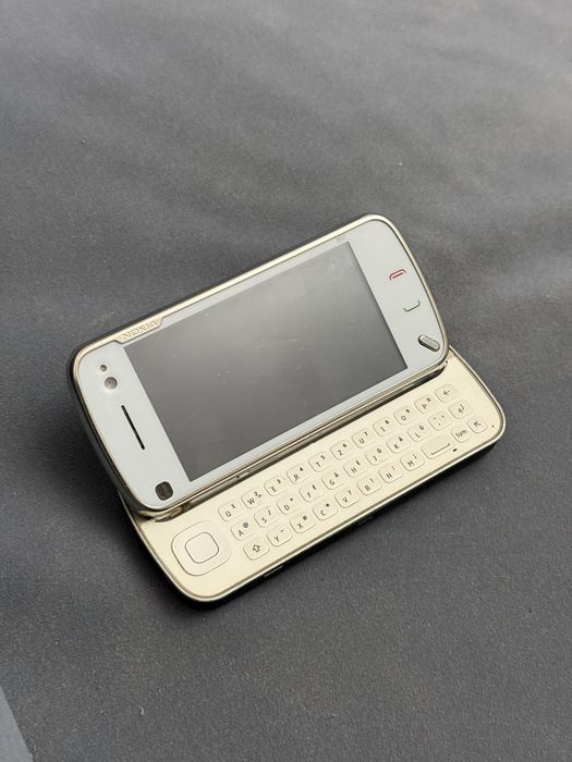 Nokia n97 на запчасти