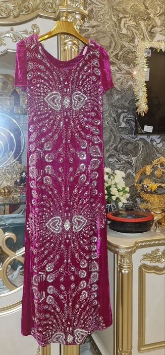 Продается платье.