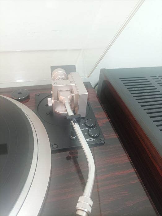 Проигрыватель винила Victor ql y5