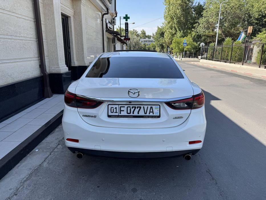 Mazda 6 2015г 2.5 192h/p  skyactiv максимальная коплектация