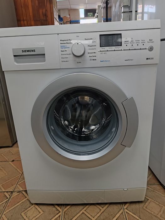 Чудесна пералня Сименс Siemens IQ 300  А+++ 7кг с две години гаранция!