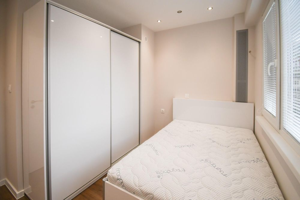 Дава се под наем Двустаен апартамент в София, Младост 4 - 53 кв.м за 699 € - Снимка #4