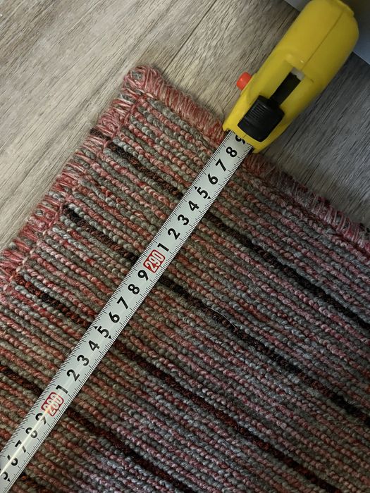 Продам ковровую дорожку