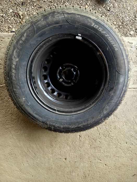 Шины с колпаками