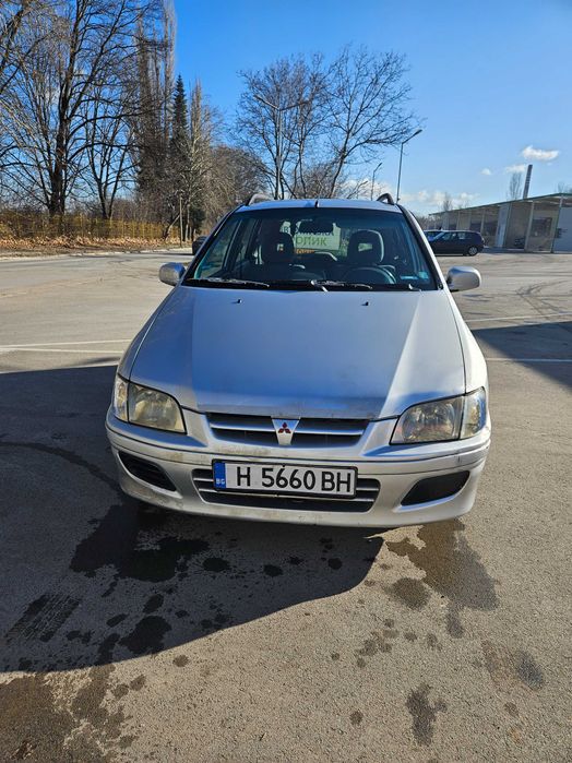 Митсубиши Спейс Стар