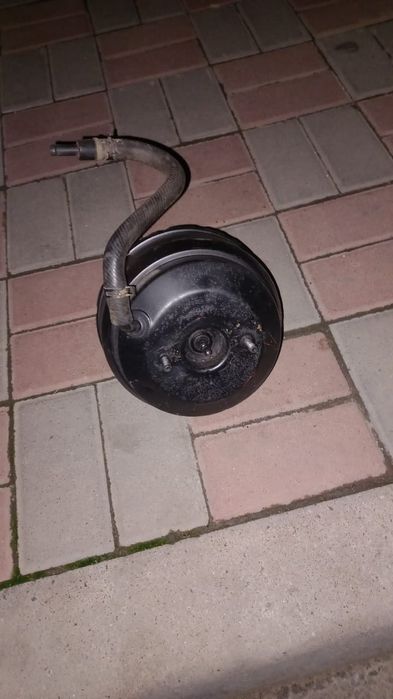 Продам тормозной вакуум