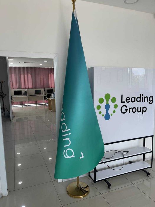 Флаги и Флагштоки