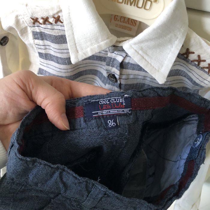 Риза и панталон комлект за момче размер 12/18 месеца