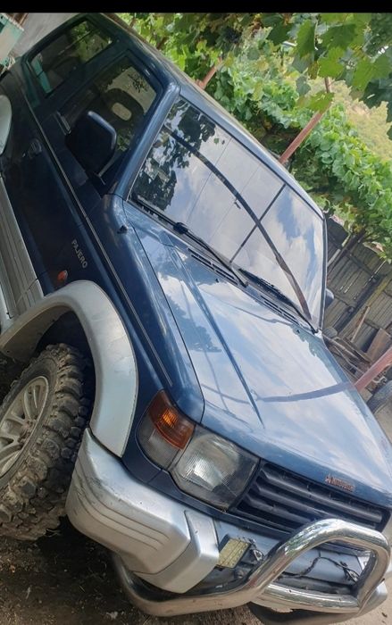 Mitsubishi Pajero Mk2