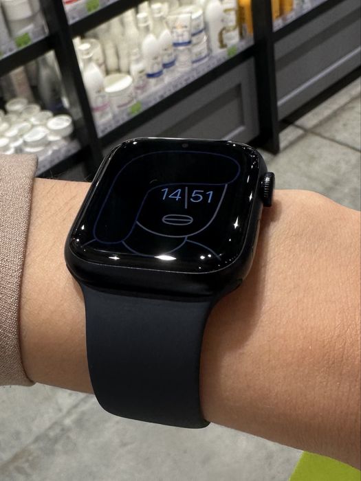 Apple watch 8 serries 45mm