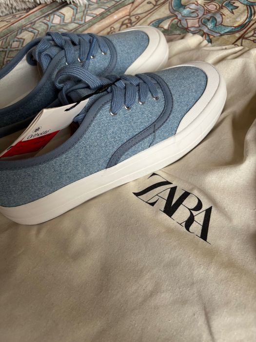 Дамски кецове ZARA