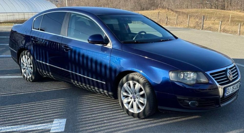 Vând Vw Passat/Automat