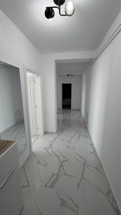 Inchiriez Apartament 2 camere decomandat