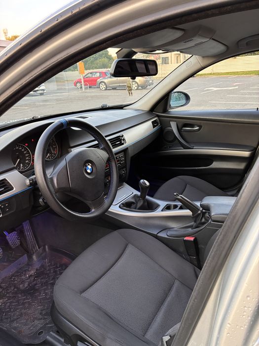 Bmw Seria 3  e90 320i