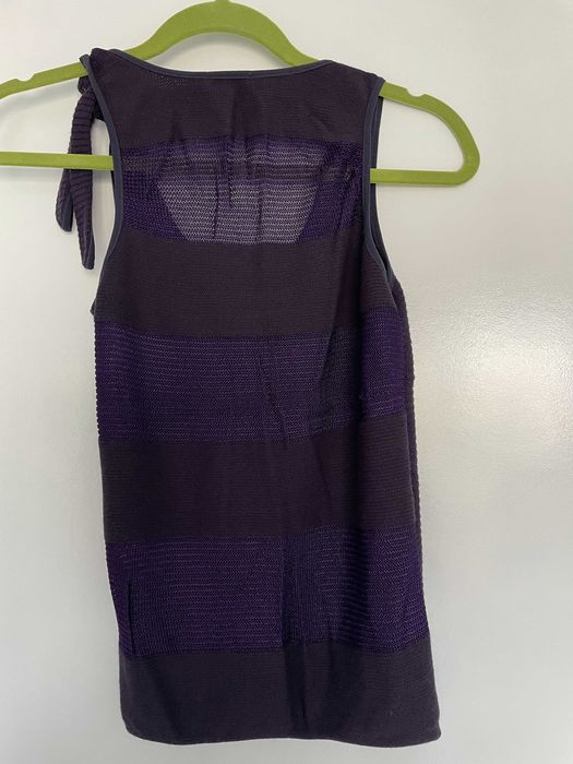 Vand top/ maieu Emporio Armani, marime 40 (M), legare cu funda pe umar