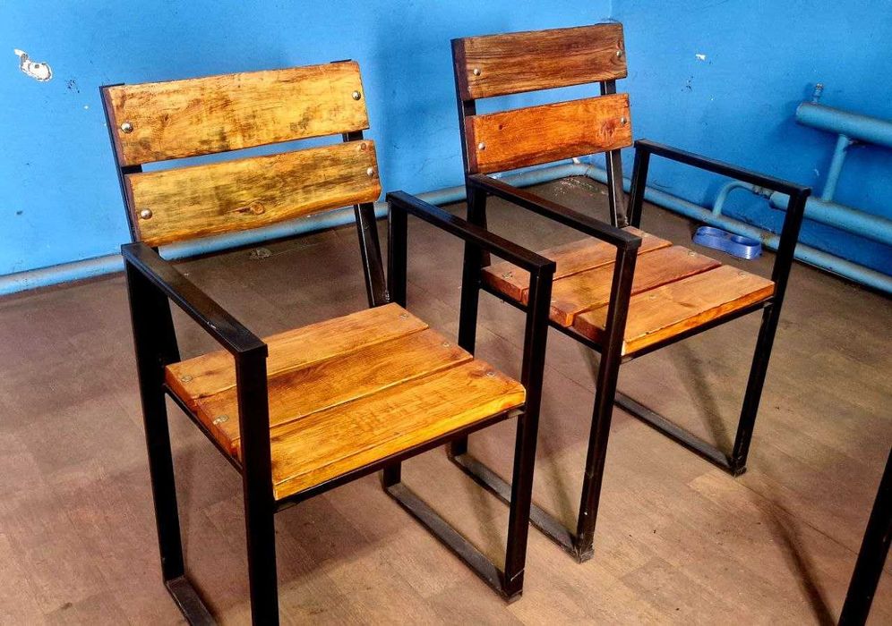 Скамейки со спинкой