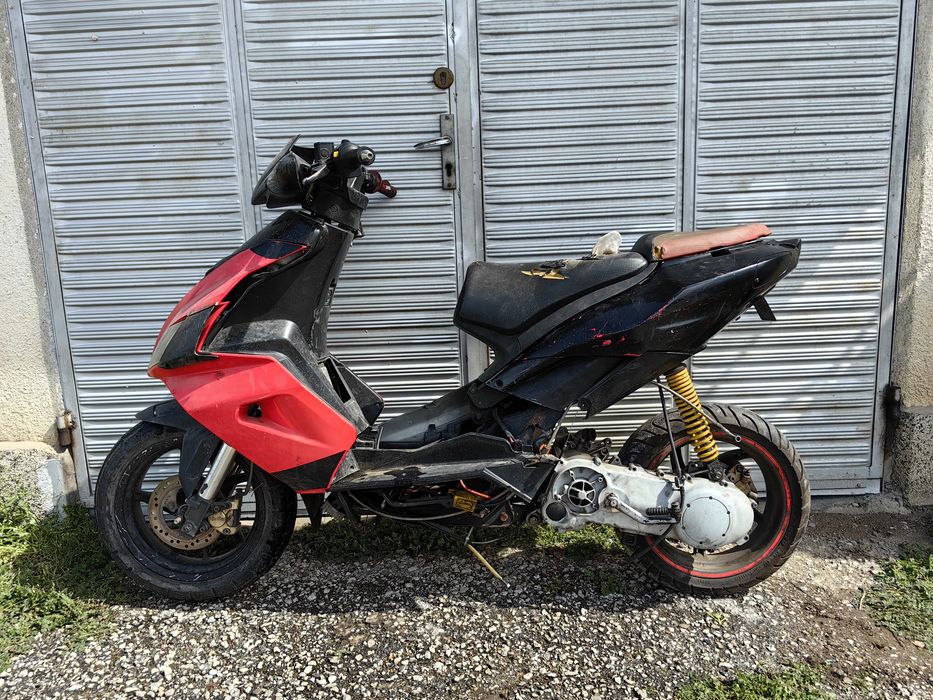 НА ЧАСТИ Aprilia SR50 Factory