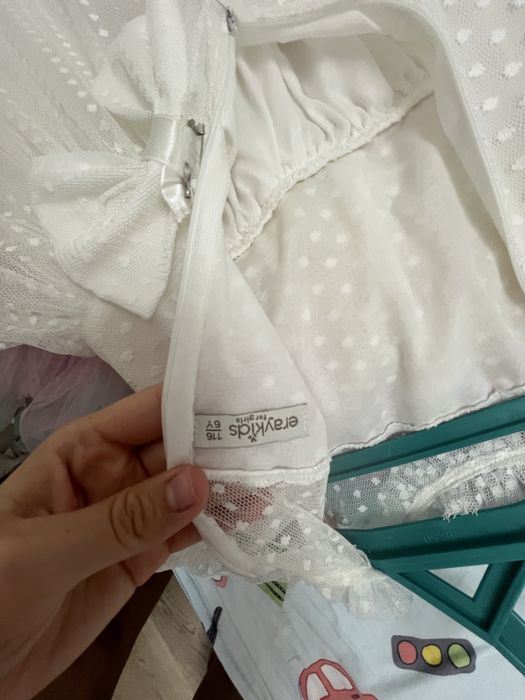 Нарядное Платье для девочки 116 на пять лет