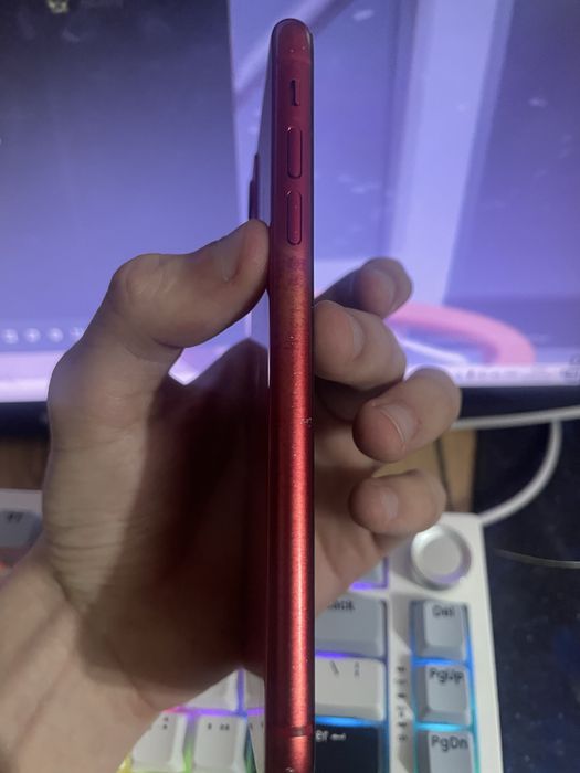 Продам айфон 11 iphone