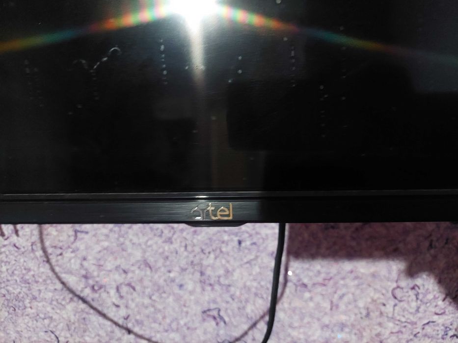 Artel 32  televezor sotaman