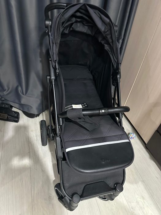 Продам коляску детскую