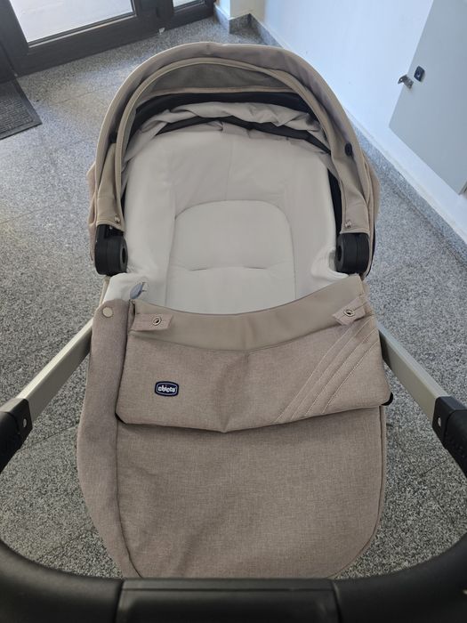 Carucior Chicco Alysia Sand, crem