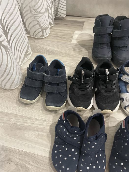 Детски пантофи два чифта