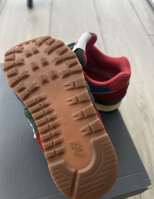 Adidași copii New Balance, mărimea 23,5 cu scai