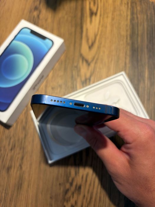 Iphone 12 - 64GB- Albastru inchis