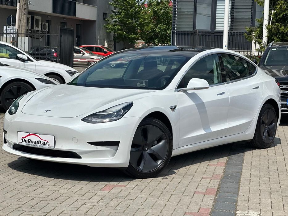 Tesla Model 3 Tesla Model 3 325CP LED Pano Garantie Finantare