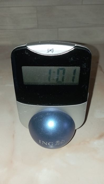 ceas de birou cu alarma