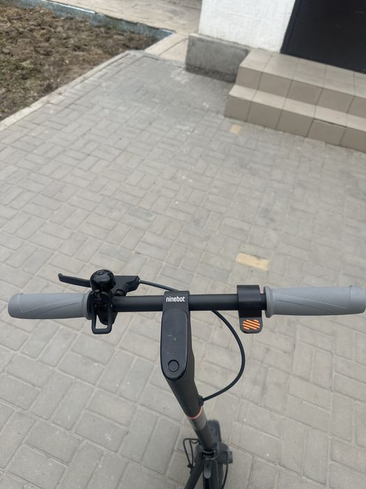 Электросамокат ninebot