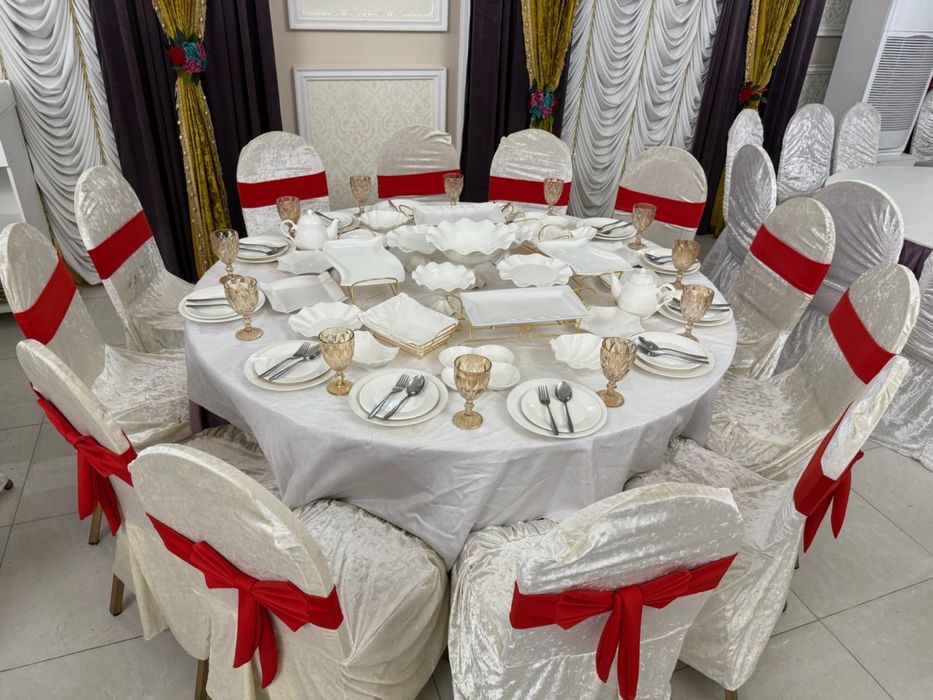 Прокат пасуда . Стол и стулья