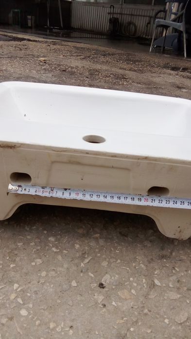 Бяла мивка за баня